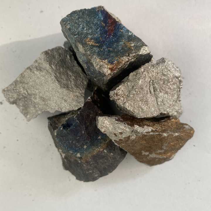 فیرو مینگنیج مصر استعمال کرتا ہے